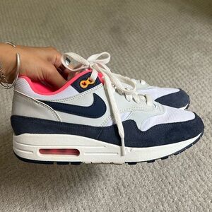 Nike Air Max 1 ‘Midnight Navy Pink’